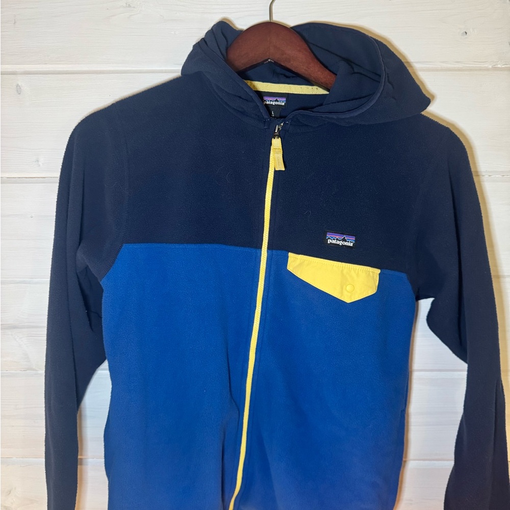 Patagonia Navy and Cobalt Hoodie with Yellow Accents